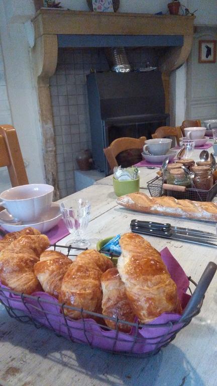 Iguerande Fenetre Sur Loire B&B 외부 사진